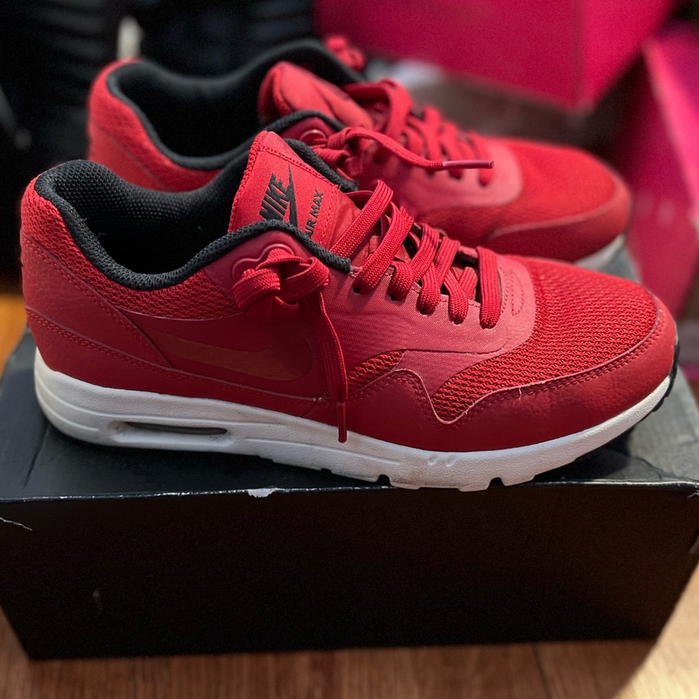 Nike Air Max- Red- Size 8
